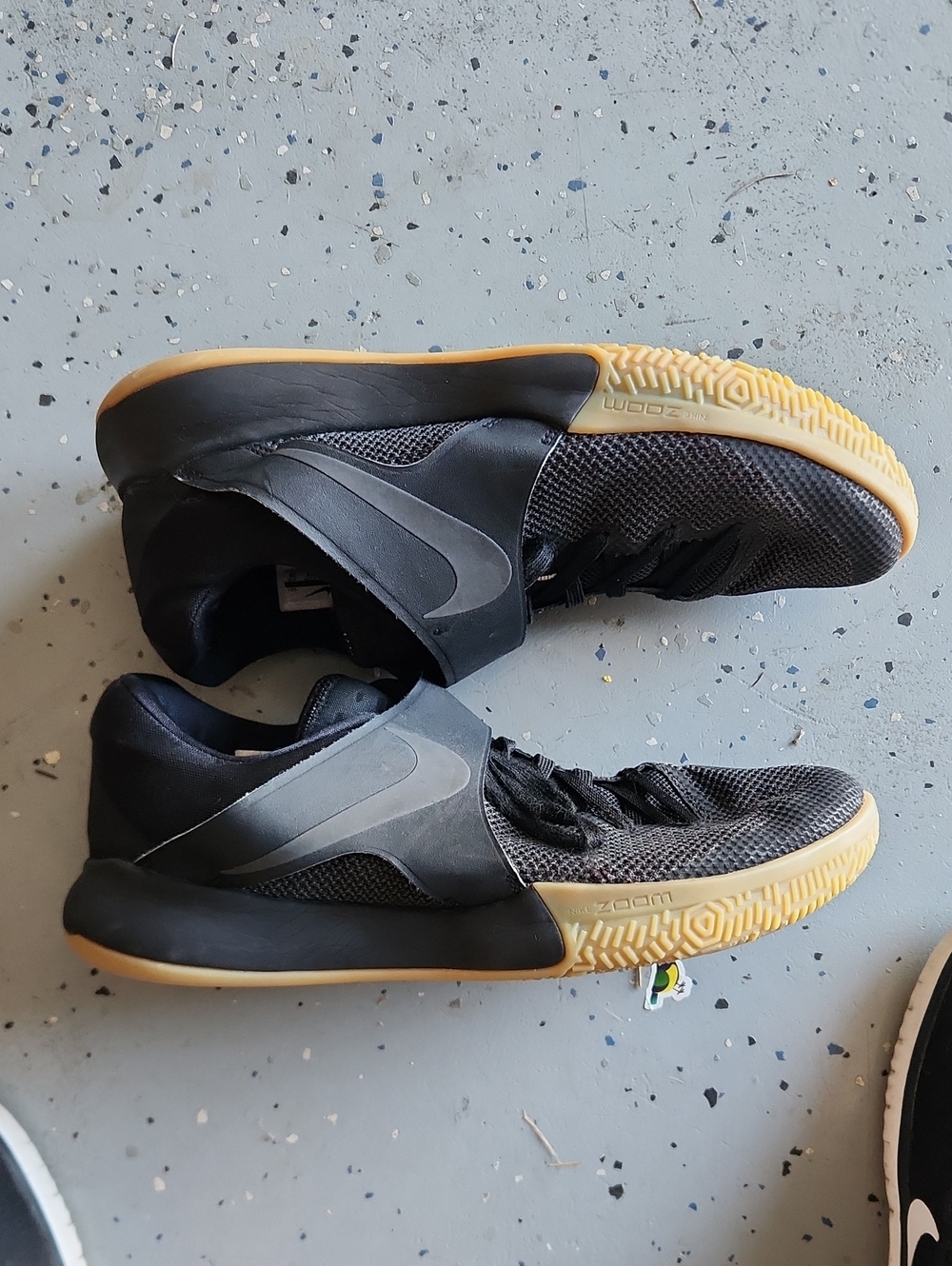 Nike Men’s Black Athletic Shoes with Gum Outsole